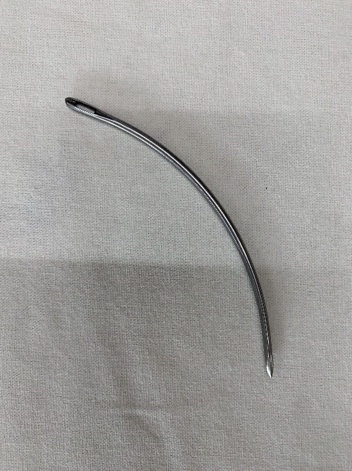 Curved Spring Needle 5” x 10g